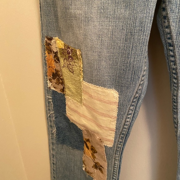 Levi’s with customized patchwork size width 32 length 34 - Picture 6 of 6